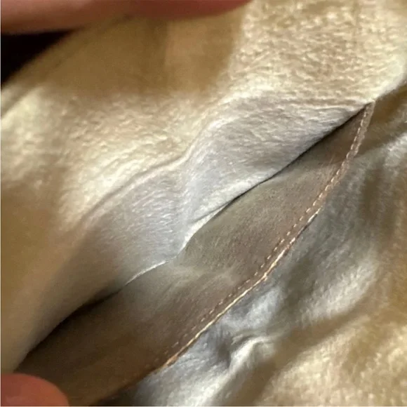 Gucci Beige and Brown Crossbody Bag - Picture 7 of 11